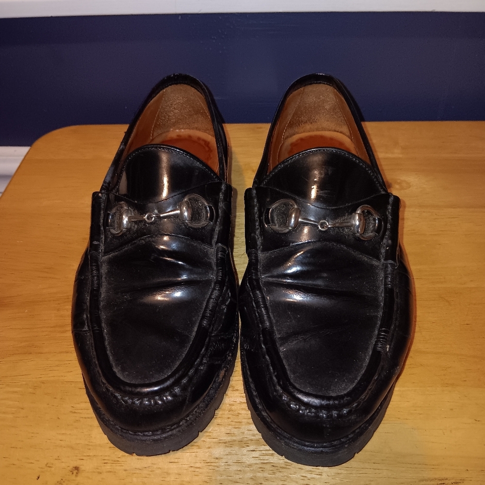 Gucci GG Leather Loafers Size 35 1/2 - Picture 1 of 5